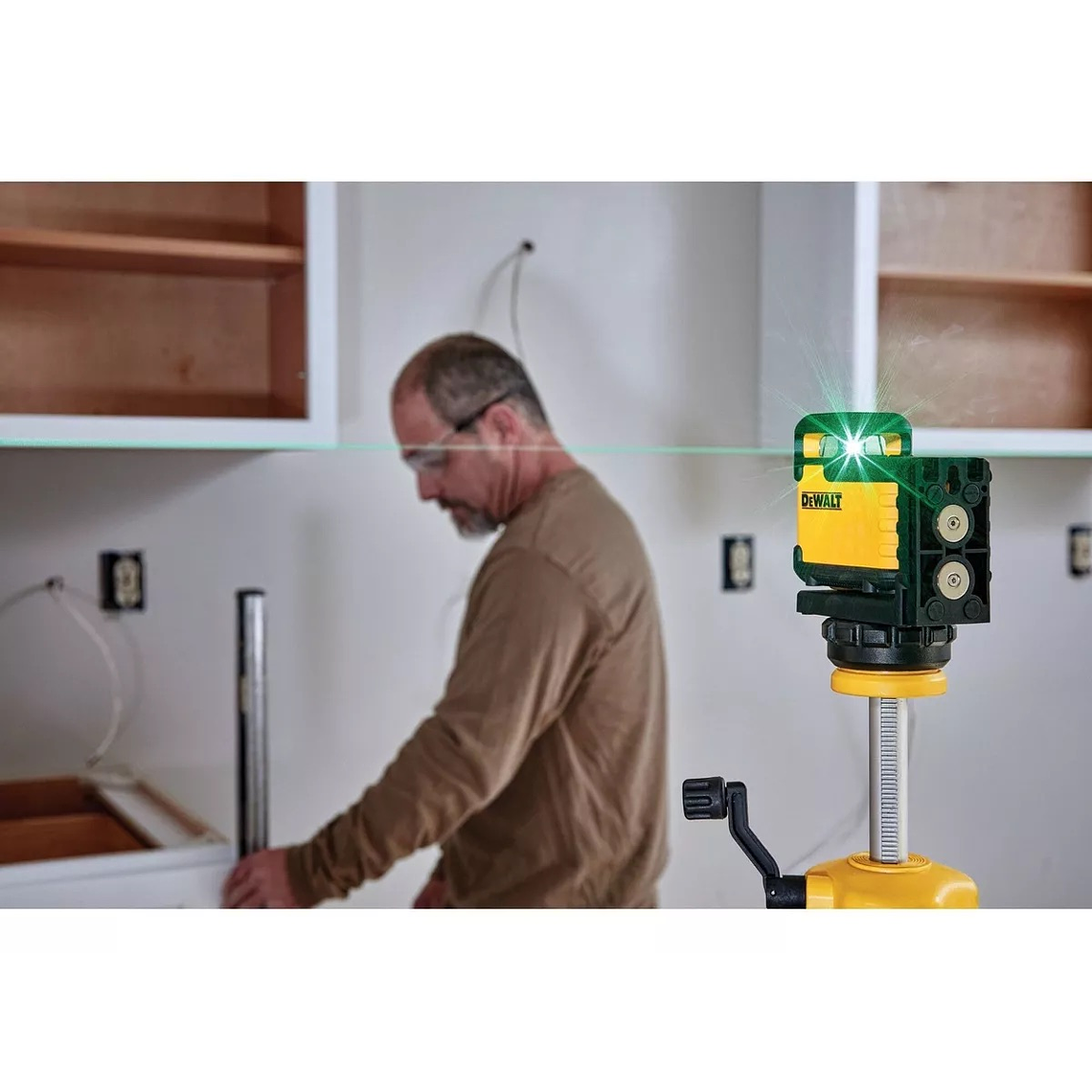 Nivel Laser Cruzada Luz Verde 360° Dewalt Dw03601cg 7