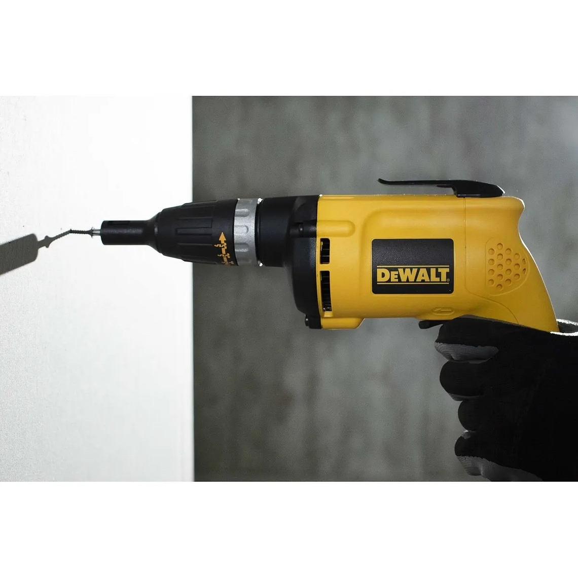 Atornillador Para Tablaroca 540w Dewalt Dw255 7