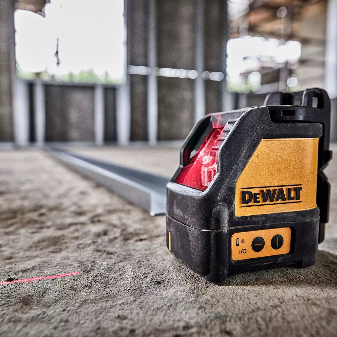 Nivel Láser Línea Cruzada 50' (15m) Dewalt Dw088k 5