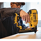Grapadora Inalámbrica 1/4 Dewalt DCN681B 20V - Miniatura 7
