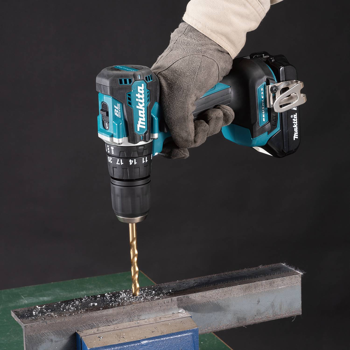 MAKITA Taladro Percutor 18v Brushless Makita Dhp487SY1J/ 1 Bateria