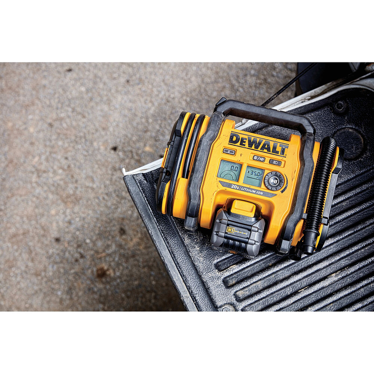 Inflador Neumatico 20v Max Dcc020ib Dewalt 10