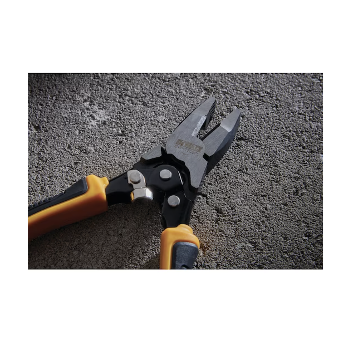 Alicate Universal de Acción compuesta 8