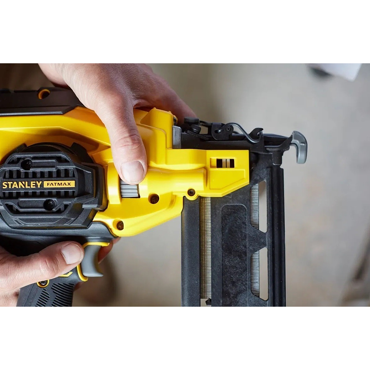 Clavadora Stanley 16 20v SCN616B 3