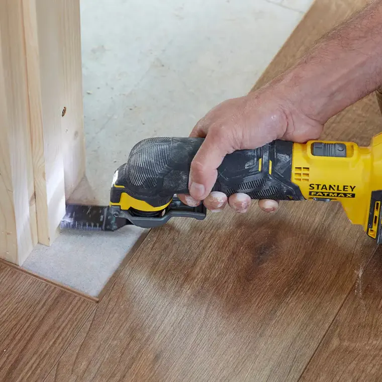 Kit Herramienta De Corte Oscilante 20v Stanley Sct500d2k-b2 7