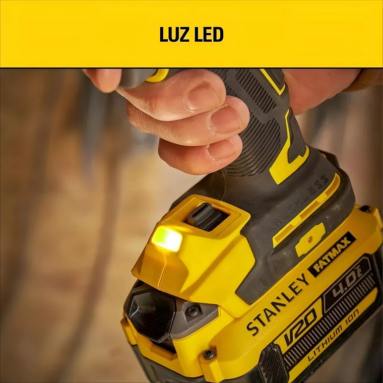 Kit Llave De Impacto 1/2 (13mm) 20v + 2 Baterías Stanley 3