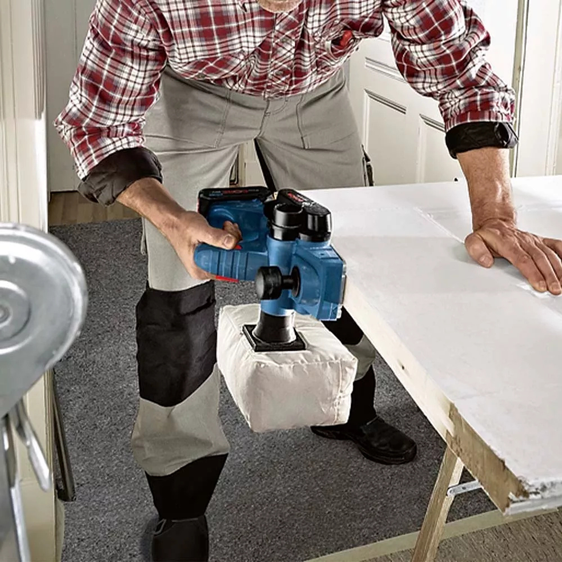 Cepillo Bosch Inalambrico Gho 18v-li 18v S/Bateria 6