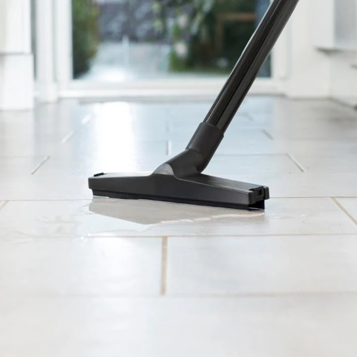 Aspiradora de Agua y Polvo 1400w MULTI II 30T NILFISK 5