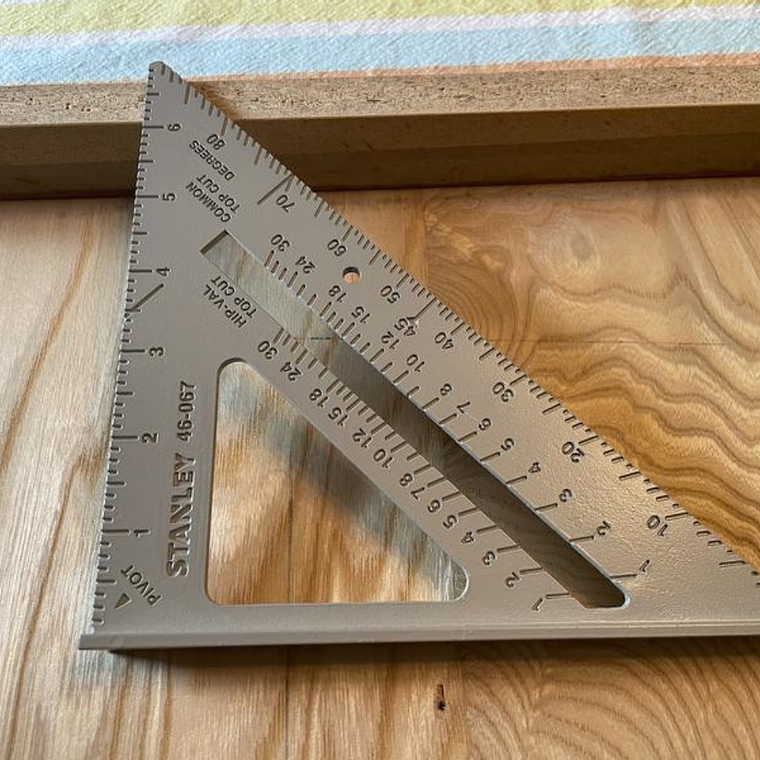 Escuadra Para Carpintero De Aluminio Stanley 46067 3