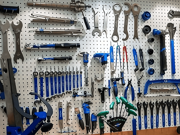 Las 10 herramientas imprescindibles que todo maestro debe tener en 2026 en Chile