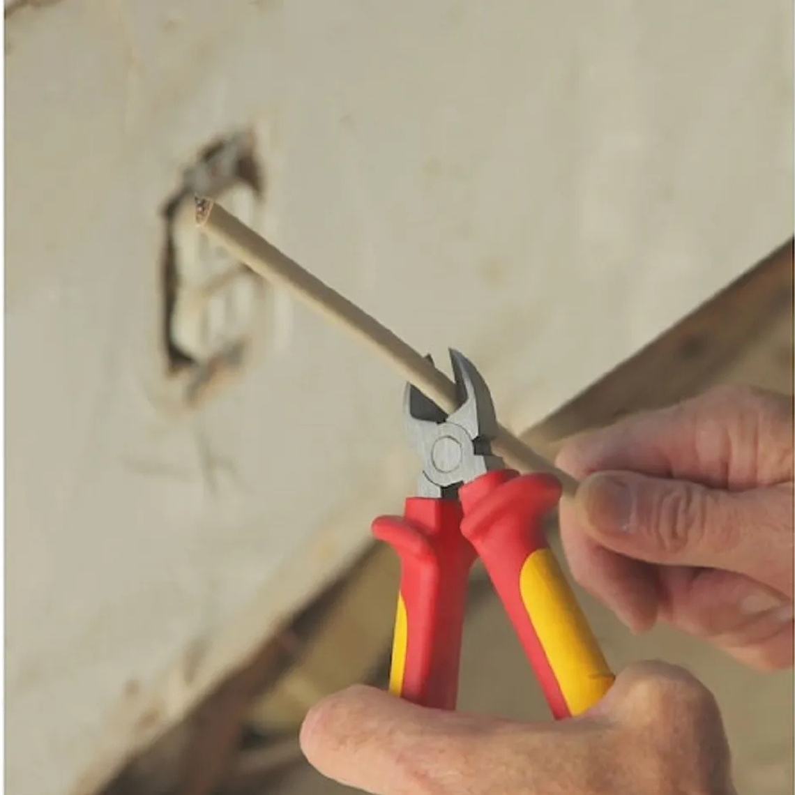 Juego De 3 Alicates Aislados 1000v  Maxsteel Stanley 84-011 5