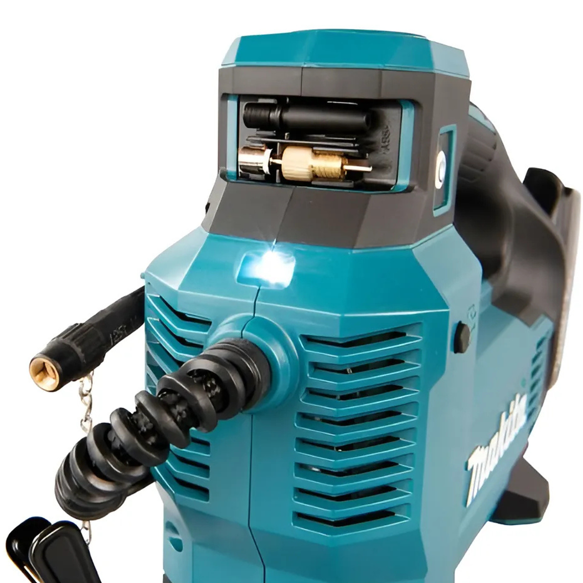 Inflador Inalámbrico 18v 161Psi Sin Bateria Makita DMP181Z 5