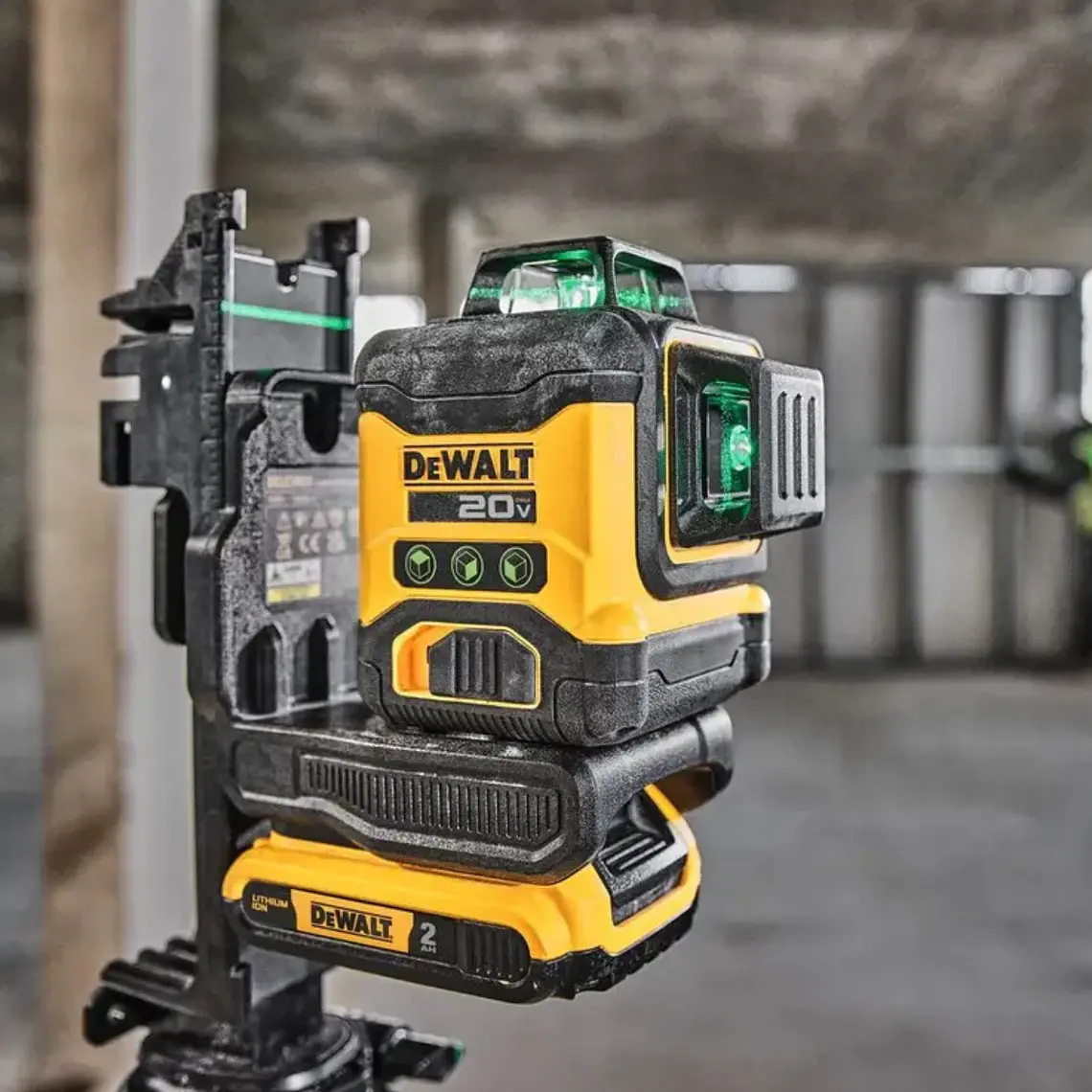 Nivel Láser Verde 12/20v 3 Líneas Cruzadas 360grados Dewalt 4