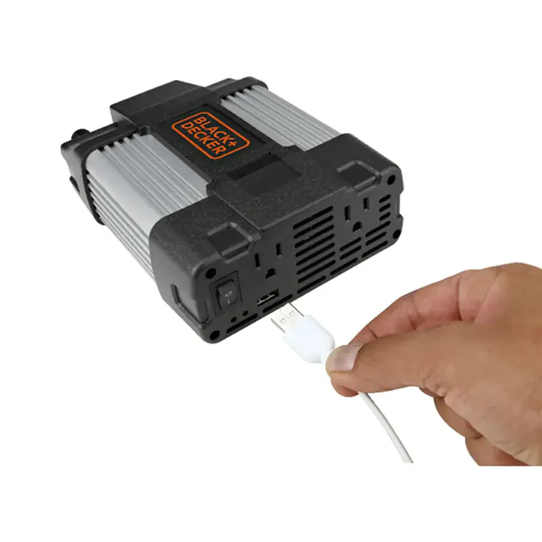 Inversor de Corriente Con Usb 750w Black+decker Pi750la 6