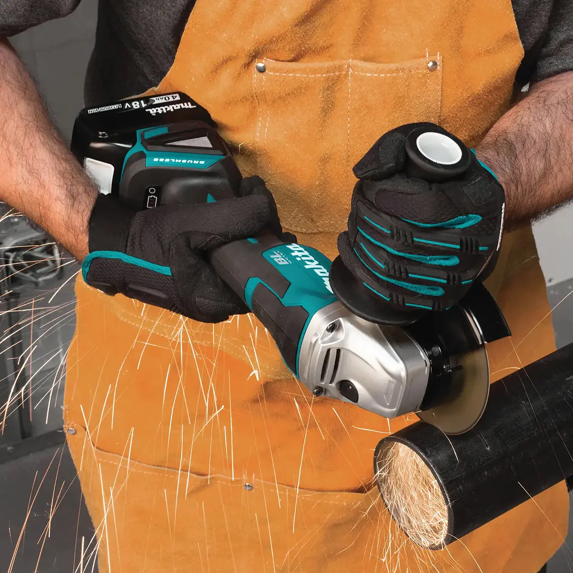 Kit esmeril angular inalámbrico 18v Makita DGA458RFE  6