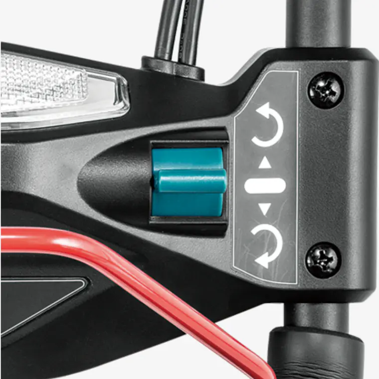 Barradora Quitanieve Inalámbrico 530mm XGT 40V Makita SN001G 2