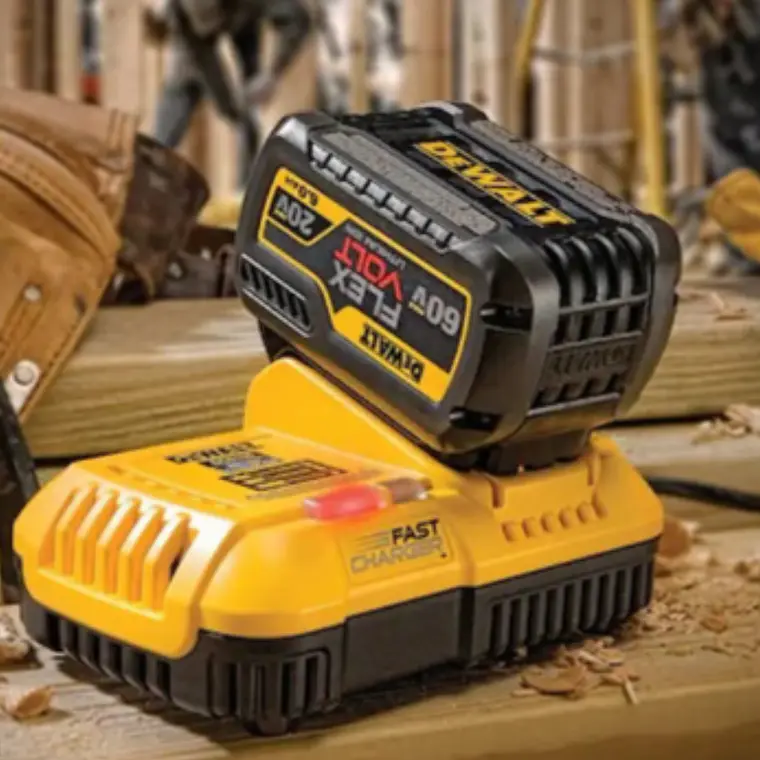 Kit Cargador + Batería FlexVolt DeWALT 20V/60V MAX 6Ah 5