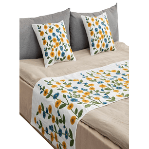 JUEGO DE PIECERA MAS FUNDAS BORDADAS