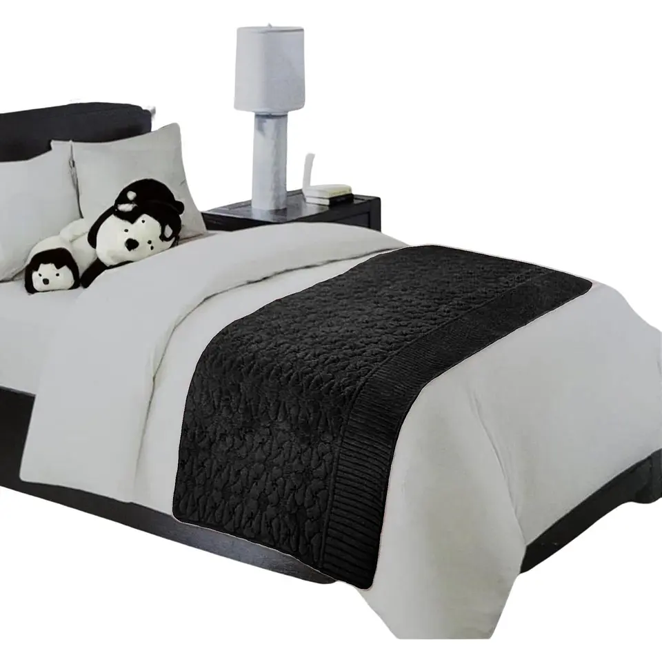 Piecera De Cama Tela Plush Y Genero Reversible 1