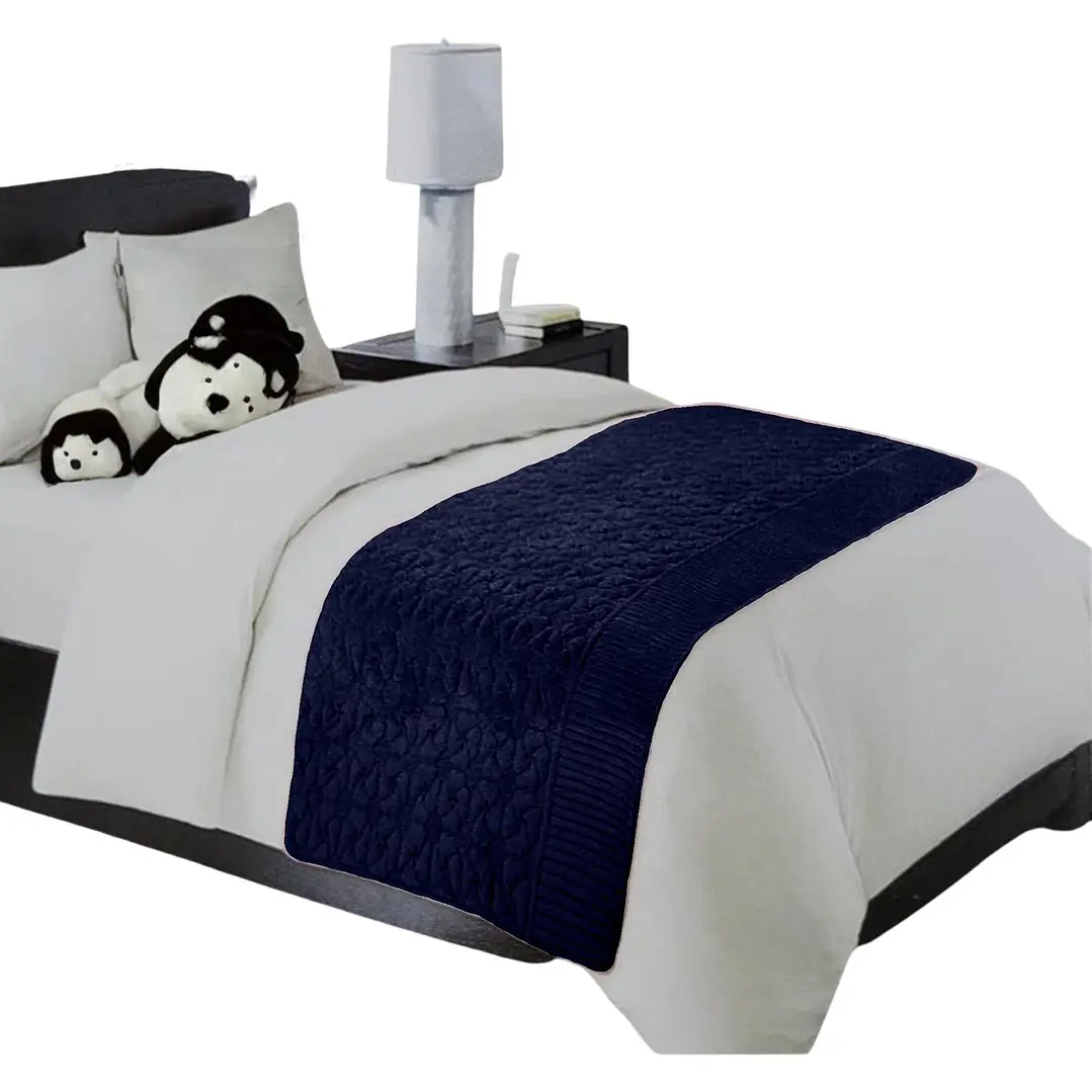 Piecera De Cama Tela Plush Y Genero Reversible 1