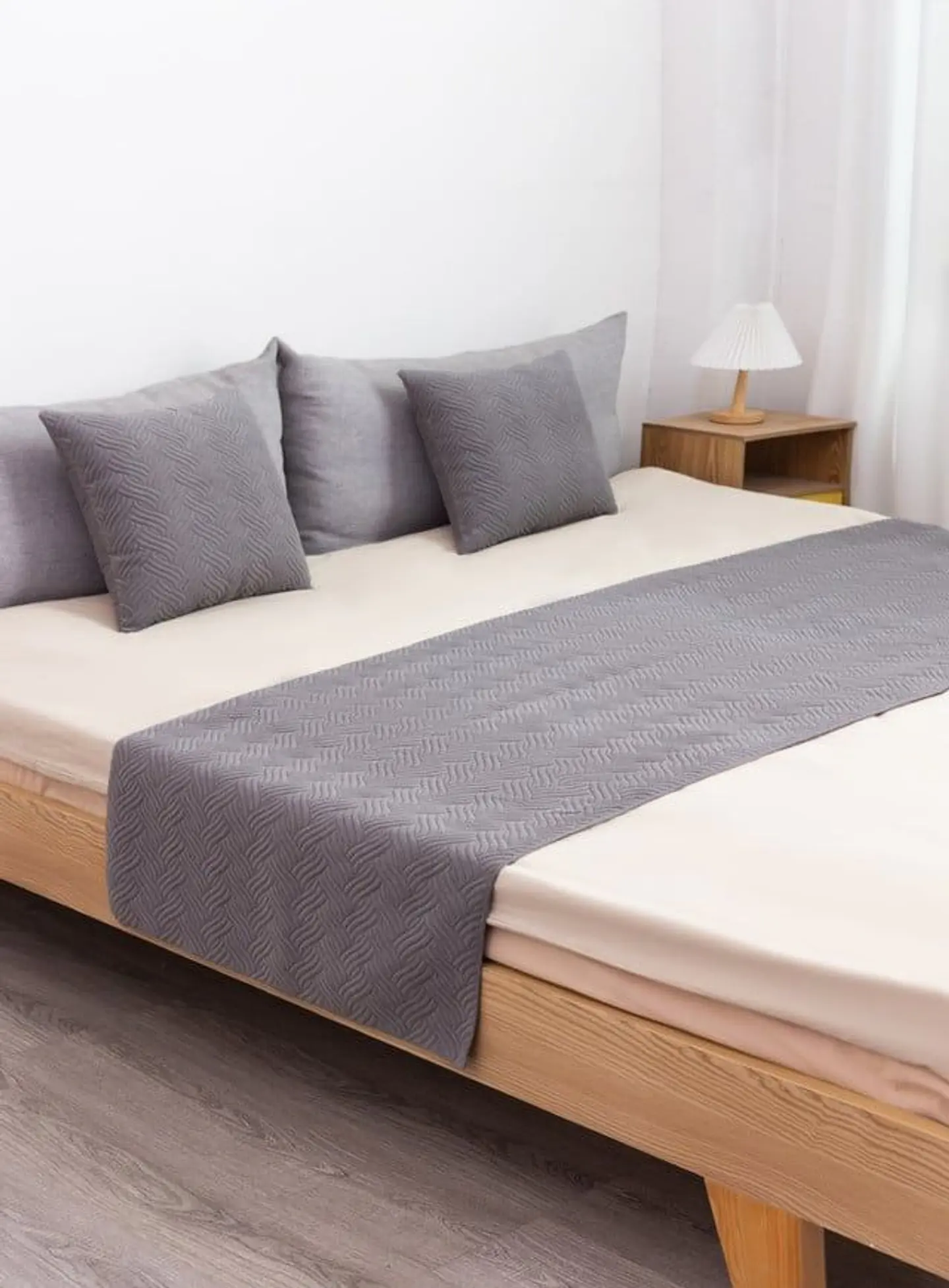 PIECERA ELEGANTE PLUSH SIN FUNDAS 3