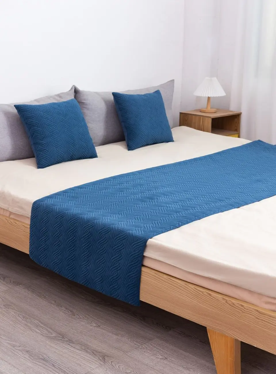PIECERA ELEGANTE PLUSH SIN FUNDAS 3