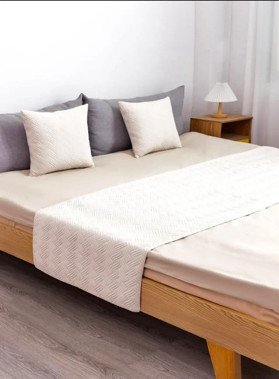 PIECERA ELEGANTE PLUSH SIN FUNDAS 3