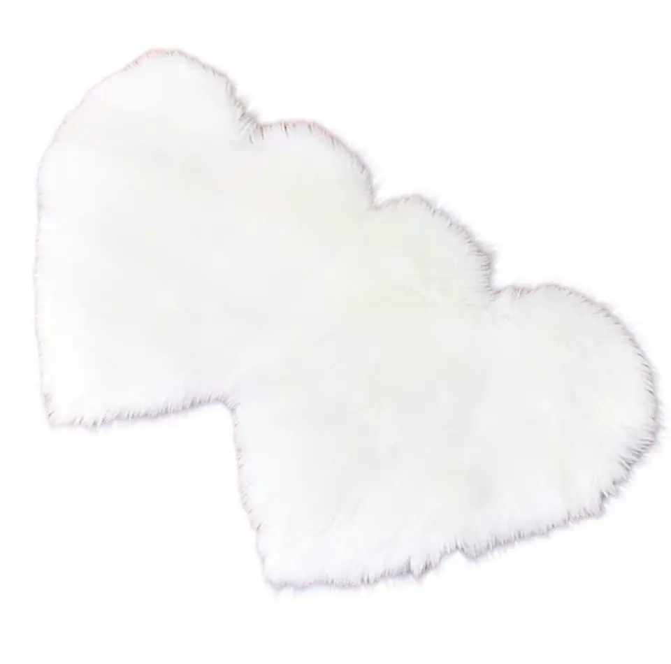 Alfombra Corazón Pelo Largo - Diseño Romántico C4 1