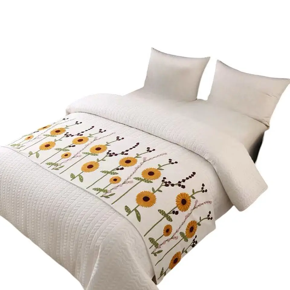 PIECERA DE CAMA BORDADA DECORATIVA 60X200 CM 2
