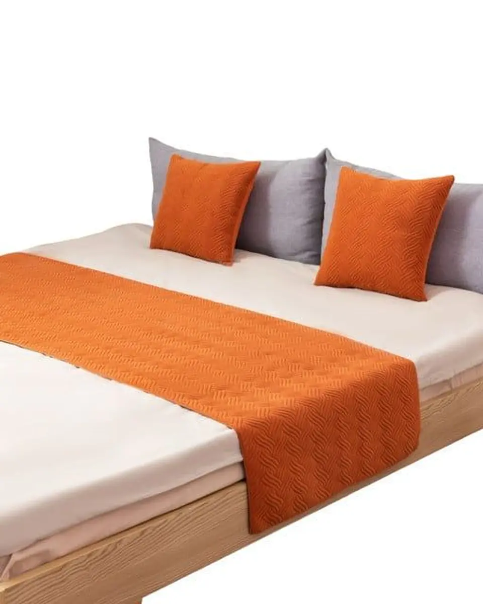 PIECERA DE CAMA DECORATIVA MODELO PLUSH NARANJA 2
