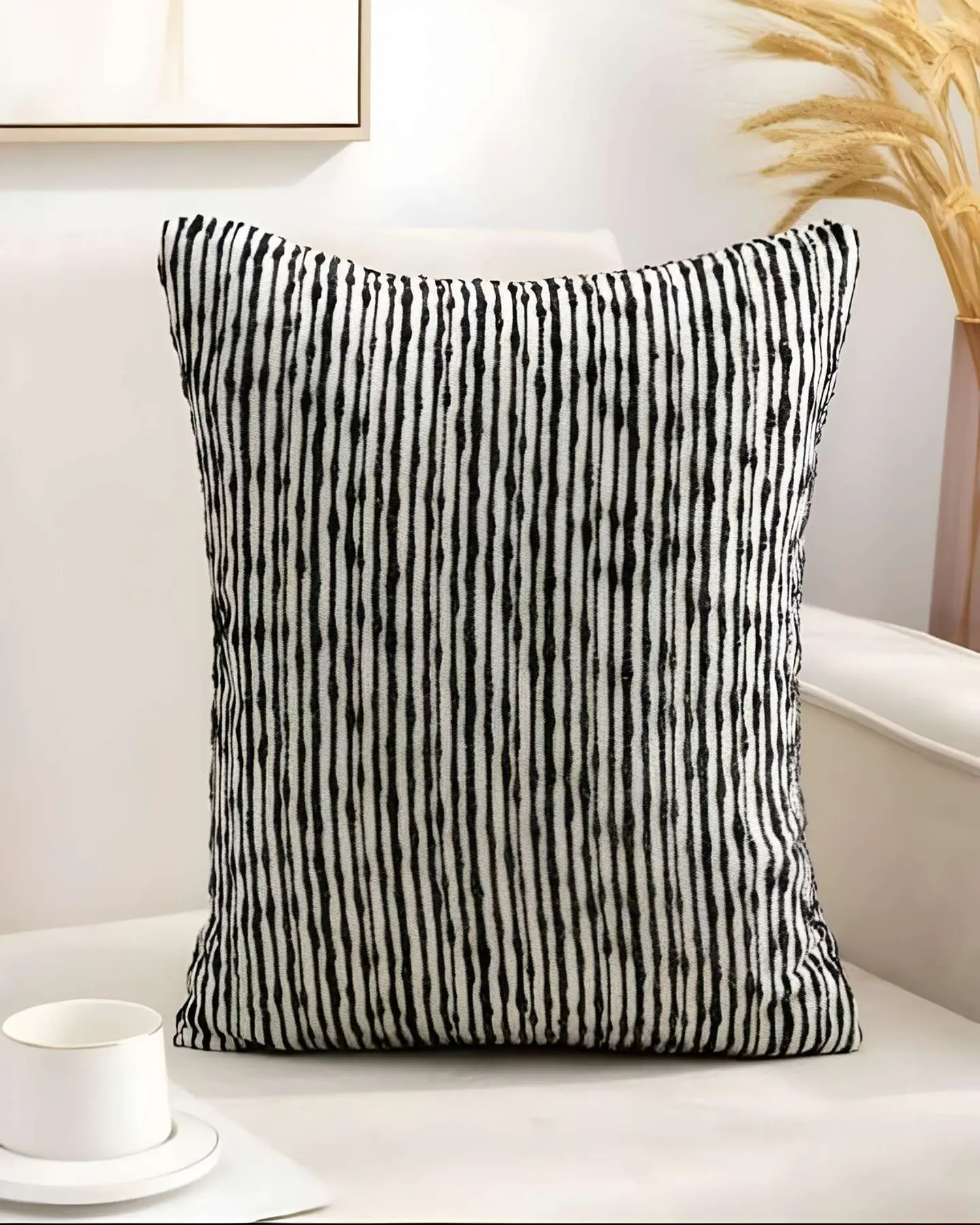 PACK DE 4 FUNDAS DE COJIN CHENILLE LINEA NEGRO 3