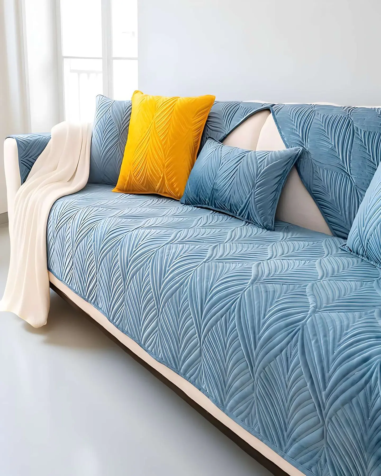 PACK DE 5 FUNDAS PARA SOFA CON DISEÑO CELESTE 3