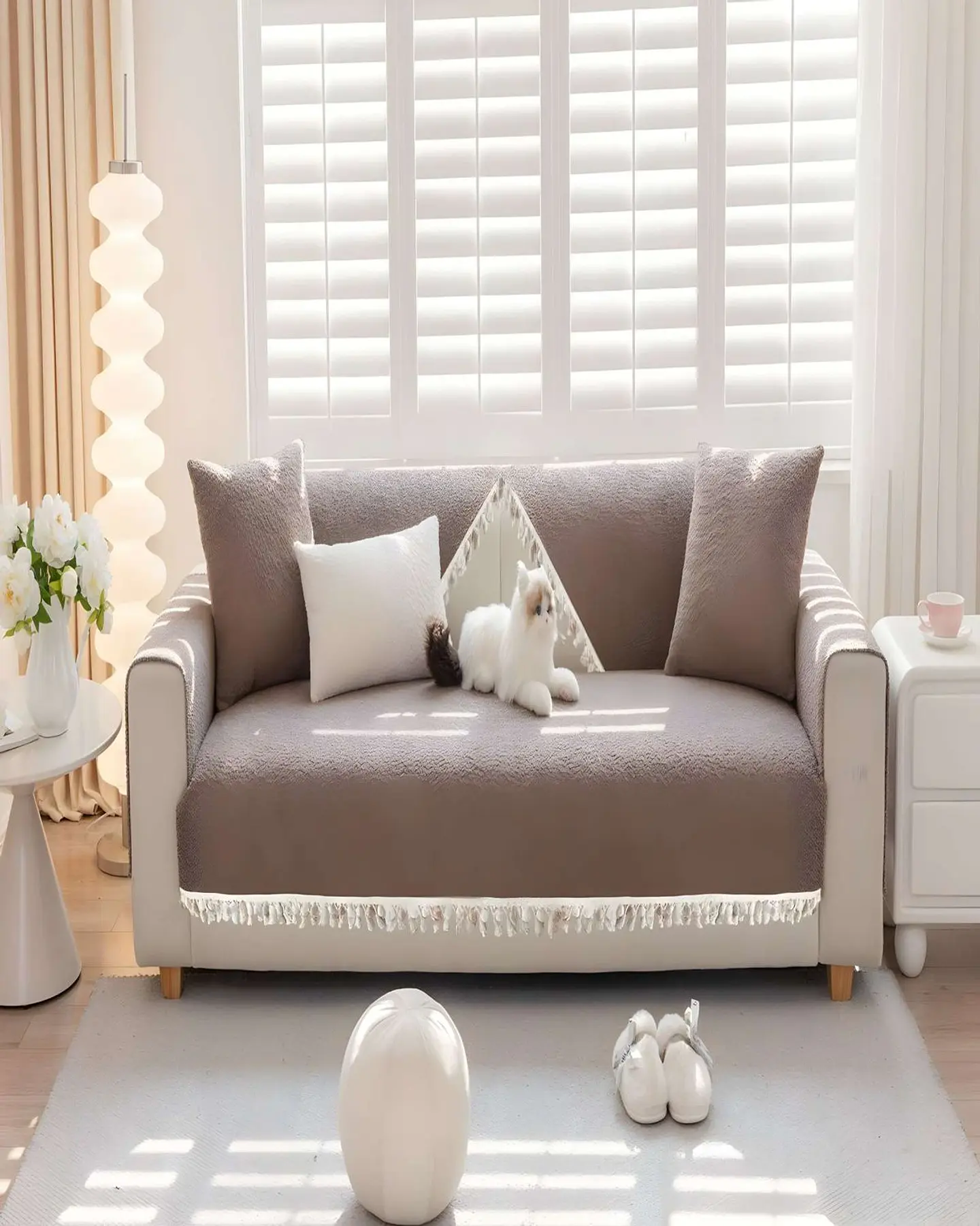 PACK DE 5 FUNDAS DE SILLÓN CON FLECOS MARRON 3