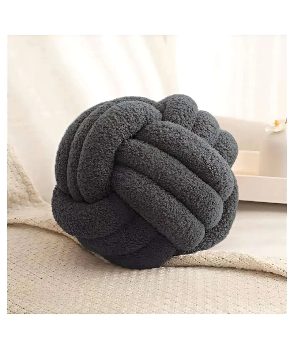 COJIN NUDO GRIS 22 CM 3