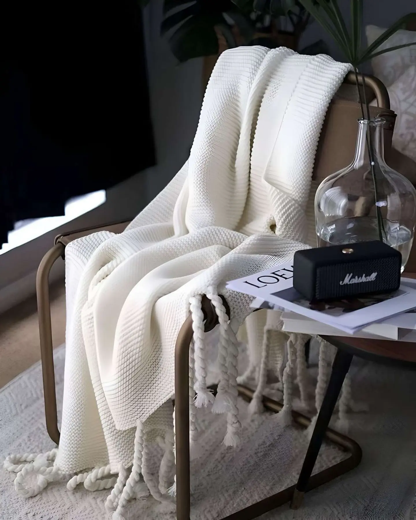 MANTA CHENILLE CON FLECOS DE SOGA DECORATIVA PARA CAMA O SOFA 4