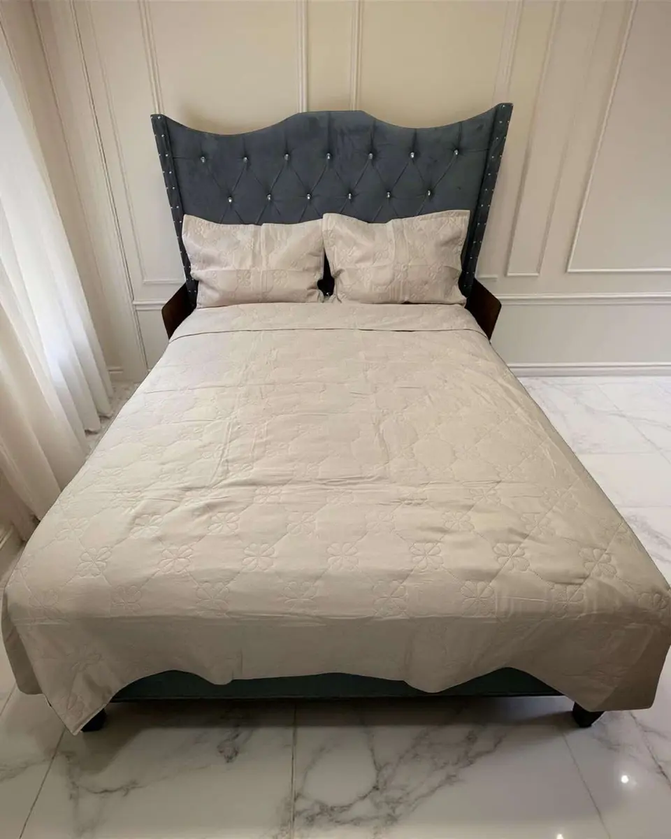 CUBRECAMA QUILT DE LUJO VERANO DELGADO PLAZA Y MEDIA BEIGE 4