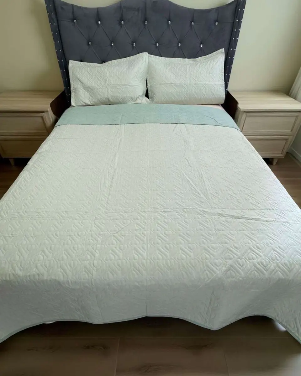 CUBRECAMA QUILT DE LUJO VERANO DELGADO KING VERDE MENTA 4