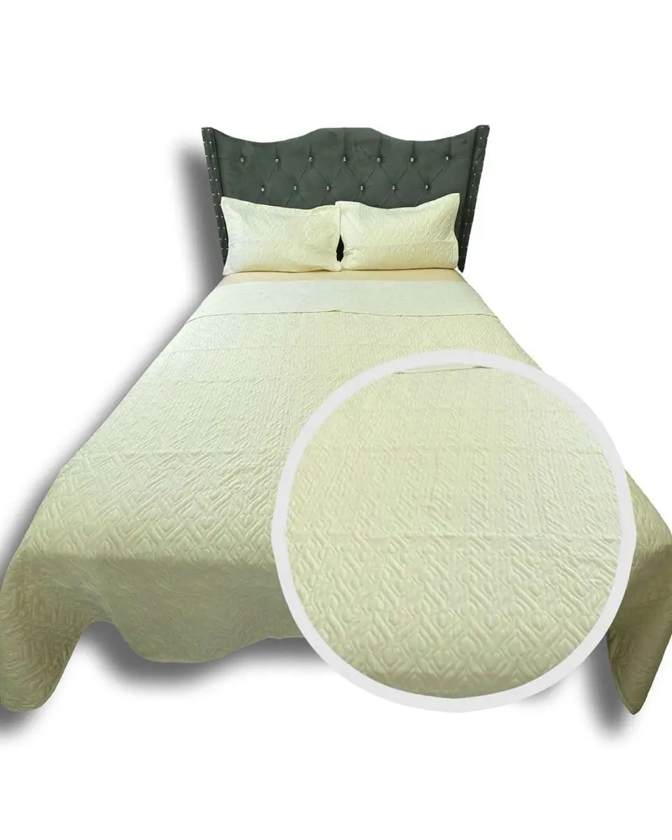 CUBRECAMA QUILT DE LUJO VERANO DELGADO KING CREMA 1