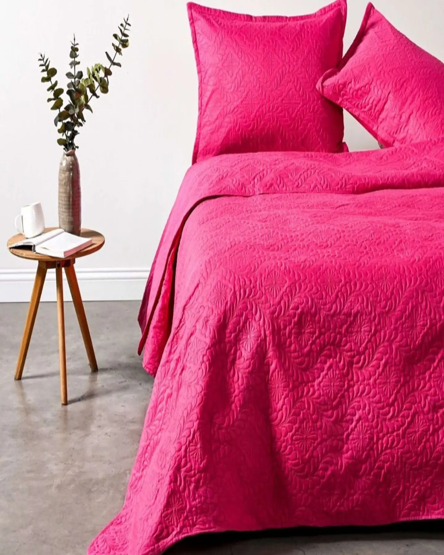 CUBRECAMA ELEGANTE  QUILT VERANO PLAZA Y MEDIA FUCSIA 4