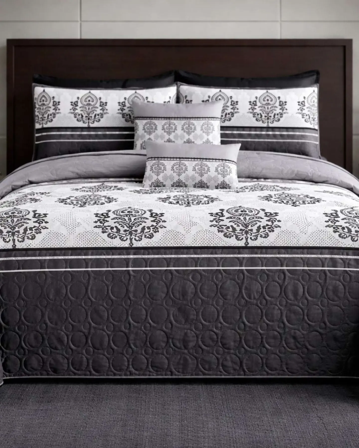 SABANA CON CUBRECAMA KING S128 3