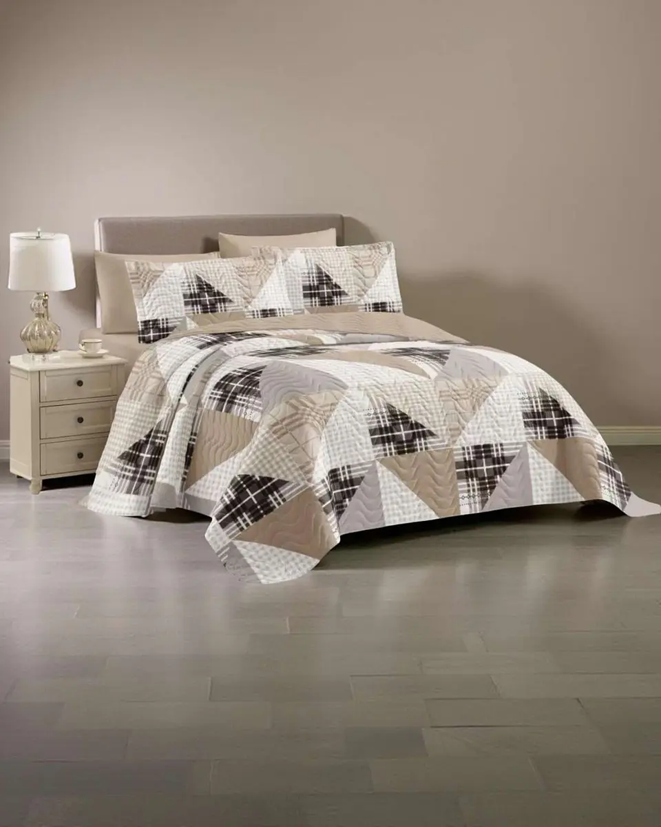 Cubrecama Quilt reversible Elegante y liviano 2 plazas y media 4