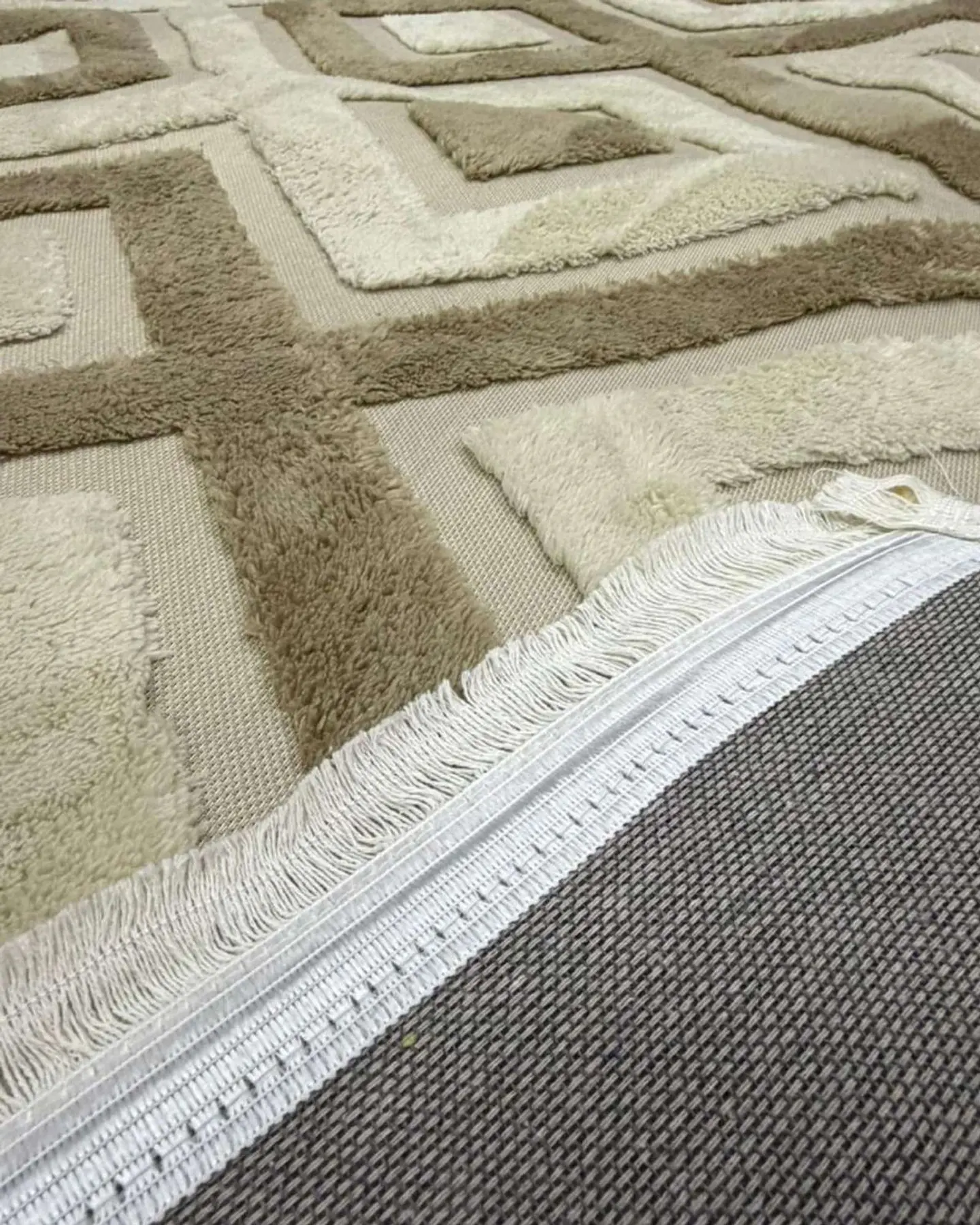 ALFOMBRA CON RELIEVE DISEÑO JACQUARD ANTIDESLIZANTE 150X200 CM 5