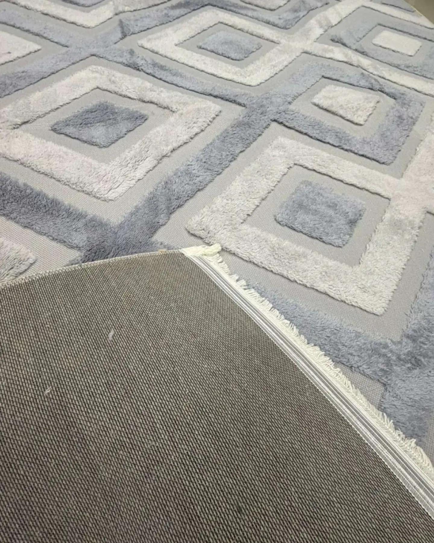 ALFOMBRA CON RELIEVE DISEÑO JACQUARD ANTIDESLIZANTE 180X200 CM 6
