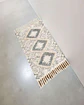 Pack de 2 Alfombra de Lino Bajada de Cama estilo Boho medida 60 cm x 90 cm - Miniatura 6