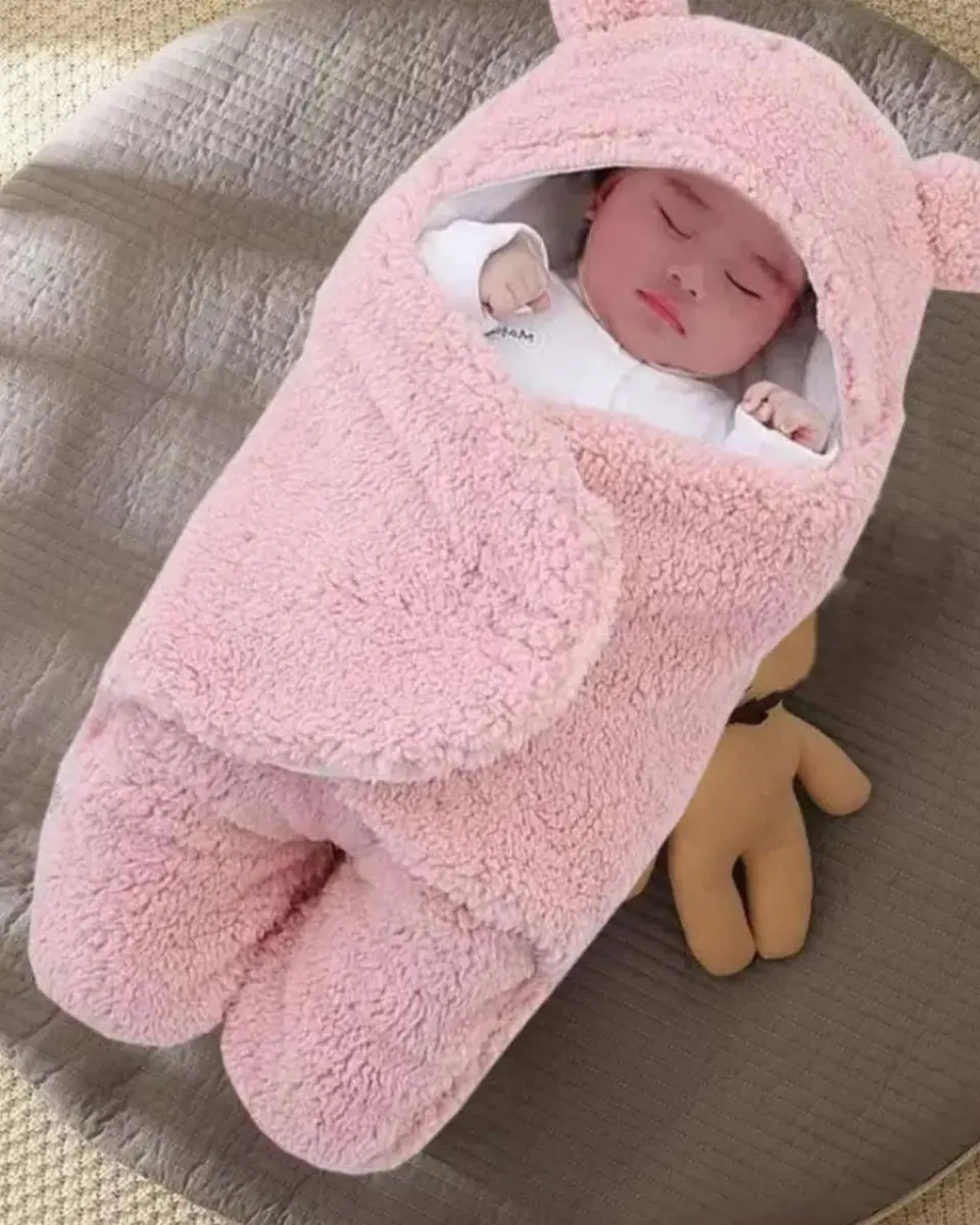 SACO DE BEBÉ OSITO TALLA 9 ROSADO 4