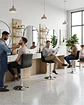 Silla de Bar Premium con Respaldo Acolchado y Base Cromada - Miniatura 5