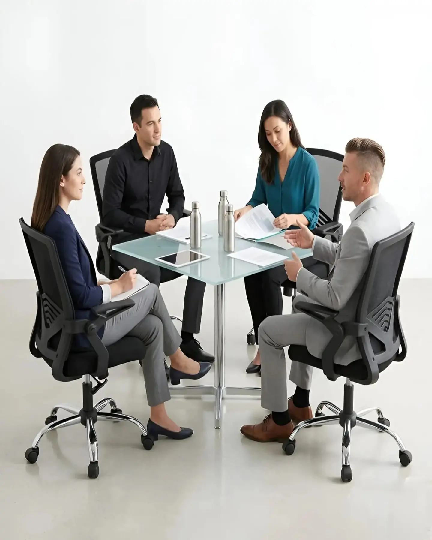 Pack 4 Sillas de Escritorio Ergonómicas con Apoyabrazos Abatibles 2