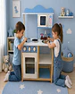 Cocina de Madera Infantil con Microondas y Horno - Celeste y Blanco - Miniatura 1
