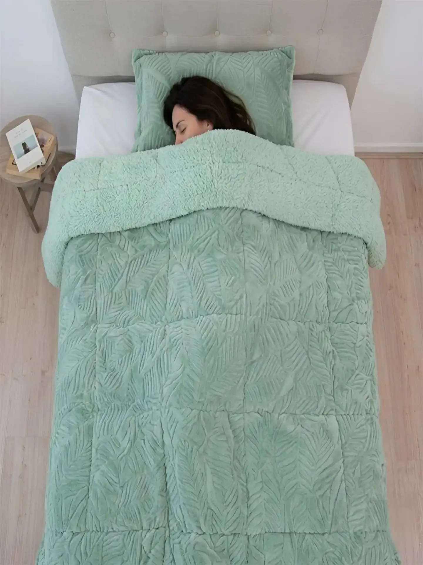 Cubrecama Outboss Deluxe Sherpa 1.5 Plazas 5