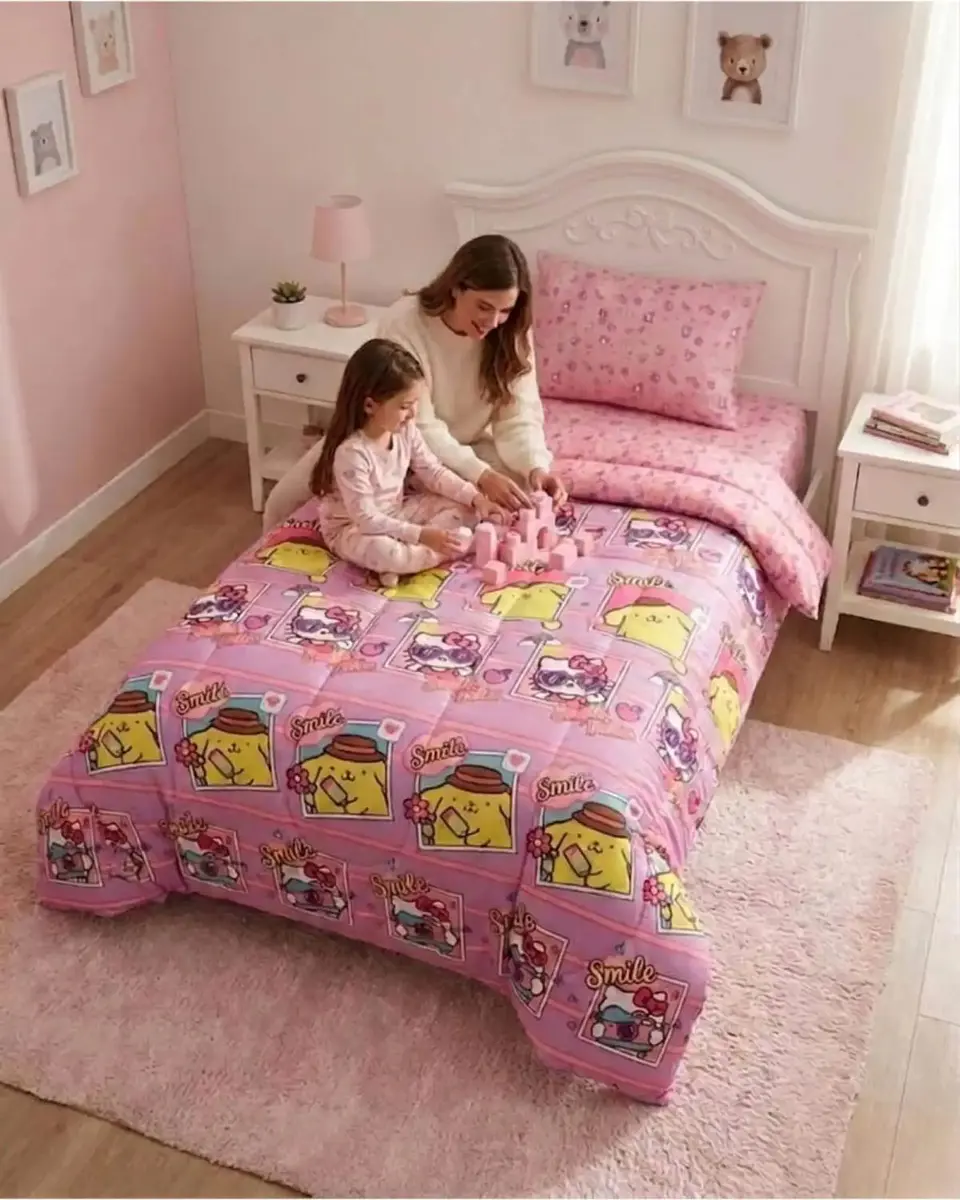 Cubrecama Infantil Rosado con Funda Diseño Flores y Gráficos 1